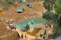 Tìm thấy một thi thể công nhân tại khu vực lòng sông Rào Trăng 3