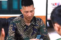 Chia sẻ tin giả, “Huấn Hoa Hồng” bị xử phạt 7,5 triệu đồng