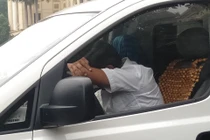 Một mình lái xe cứu thương, ông Đoàn Ngọc Hải duy trì được bao lâu? 