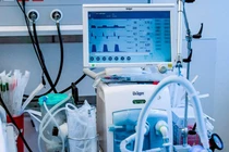 Người Việt dùng hàng Việt: DỪNG Toyota, Honda, iPhone, Samsung... HÃY là Vinfast, Vsmart, Bphone!