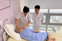 Nổ súng tại quán trà cúc Hải Phòng: Nạn nhân bị thương thế nào?