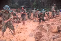 Sạt lở thủy điện Rào Trăng 3: Dùng thiết bị tầm nhiệt tìm kiếm