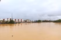 Miền Trung sắp đón bão lớn: Khổ chi khổ rứa...!