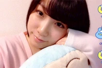 Từ chối quà, ca sĩ Nhật bị fan nam đâm trọng thương