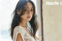 Lee Hyori U40 vẫn rực rỡ làm mẫu trên tạp chí