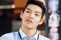 Chân dung diễn viên Kim Woo Bin mới phát hiện ung thư 