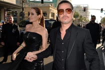 Brad Pitt tức giận với quá khứ hư hỏng của Jolie