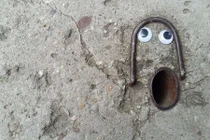 Độc đáo công trình hư hại thành tác phẩm nghệ thuật với Google Eye