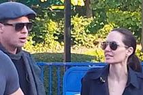 Bằng chứng hôn nhân Brangelina rạn nứt cách đây 1 năm