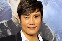 Nam tài tử Lee Byung Hun bị tống tiền 100 tỷ đồng