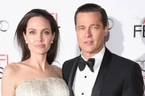 Angelina Jolie và Brad Pitt hủy ly hôn, chuẩn bị hàn gắn?