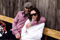 Chặng đường đáng nhớ trong 17 năm hôn nhân của Beck-Vic