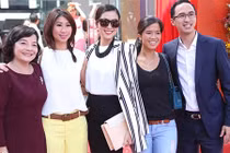 Tăng Thanh Hà cười rạng rỡ cùng chồng dự sự kiện 