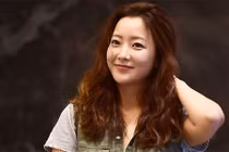 Kim Hee Sun trẻ trung như gái đôi mươi