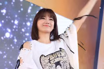 Hari Won khoe vẻ trẻ trung như thiếu nữ đôi mươi