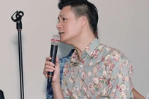 Quang Dũng say sưa tập luyện cùng ban nhạc cho liveshow