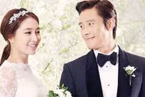 Lee Byung Hun hôn người phụ nữ khác trước mặt vợ