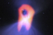 Những bóng ma bí ẩn ngoài không gian