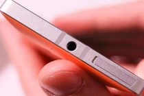 “Điểm mặt” những smartphone vỏ kim loại đáng mua nhất