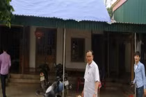 Vụ dân phá nhà cán bộ Hà Tĩnh, bắt trói CA: lệnh trên phải làm!