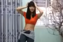 Con bướm xinh phiên bản gợi cảm nhất mê hoặc dân mạng