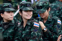 Ngắm dàn hotgirl xinh xắn ở giải bắn súng AARM-24