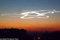 Hình khối bí ẩn xuất hiện trên bầu trời Siberia