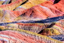 Diễm lệ và bí ẩn - những ngọn đồi cầu vồng