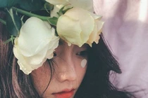 Đêm tân hôn mẹ chồng gõ cửa đòi vàng cưới 