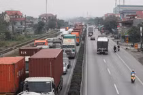 Phòng chống dịch COVID-19: Những phương tiện nào được đi trên Quốc lộ 5?