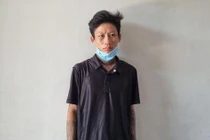 Chém người hàng xóm suýt chết để… trả “mối thù” 10 năm trước