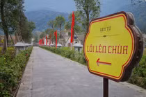 Khu du lịch tâm linh Yên Tử vắng lặng giữa dịch COVID-19