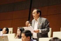 ĐBQH Phùng Văn Hùng nêu ý kiến về chất lượng công tác biệt phái 