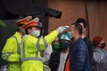 Hà Nội có nên kích hoạt, lập chốt phòng dịch?