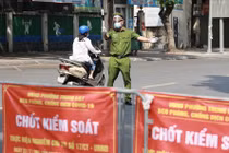 Hà Nội ghi nhận 12 ca mắc COVID-19 mới, có ca mắc ngoài cộng đồng