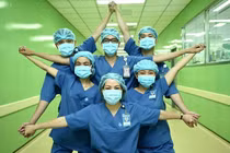 Tin nóng ngày 27/2: Tri ân ngày Thầy thuốc Việt Nam