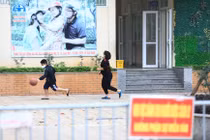 57 học sinh Xuân Phương bị cách ly COVID-19 có thể về nhà ăn Tết