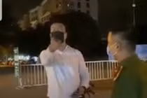 Tự nhận là tiến sĩ chửi bới, xúc phạm chốt kiểm dịch