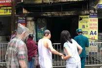 Tin nóng ngày 25/9: Giải cứu 5 người mắc kẹt trong cửa hàng bị cháy