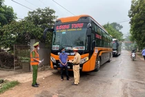 COVID-19: Thanh Hóa “truy vết” tất cả khách đi xe dừng đỗ trên địa bàn tỉnh 