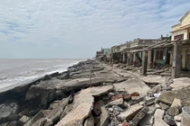 Lạnh người cảnh tan hoang khu du lịch biển Thịnh Long