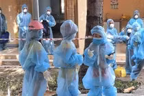 Đại dịch COVID-19 khiến hàng trăm trẻ em bị mồ côi