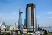Cao ốc 5.000 tỷ xấu xí giữa Sài Gòn sắp thi công lại 