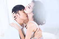 Khôi phục lại 200 tin nhắn vợ xóa, tôi chết sững khi biết sự thật 