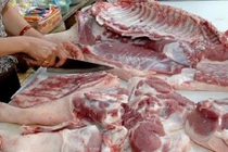 Vì sao thịt lợn rớt giá thê thảm, chỉ hơn 20 nghìn/kg?