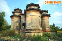 Kiến trúc Việt - Hoa - Pháp - Khmer của lăng mộ cổ độc nhất Việt Nam