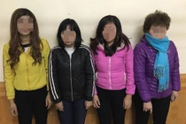 “U60” khai đứng ven sông Tô Lịch chèo kéo khách mua dâm