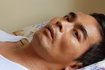 Nguyễn Hoàng lên cơn sốt nguy hiểm khiến gia đình lo lắng