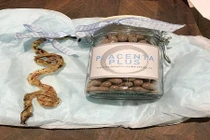 Vợ Vardy uống nhau thai của chính mình