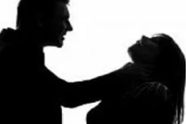 Hà Nội: Chồng giết vợ rồi đến đồn công an tự thú